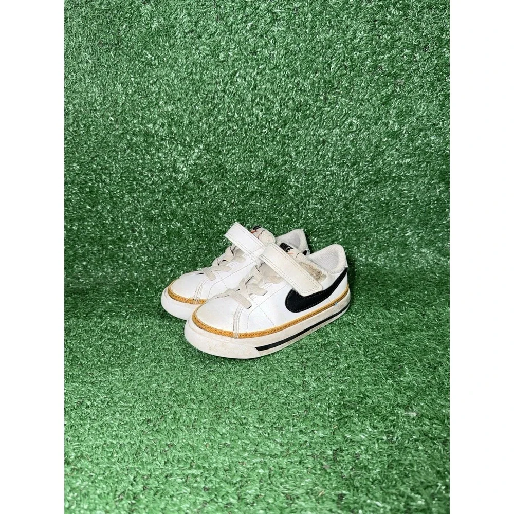Nike Court Legacy Toddler Size 8C White Casual Shoe Walking Sneakers DA5382-102